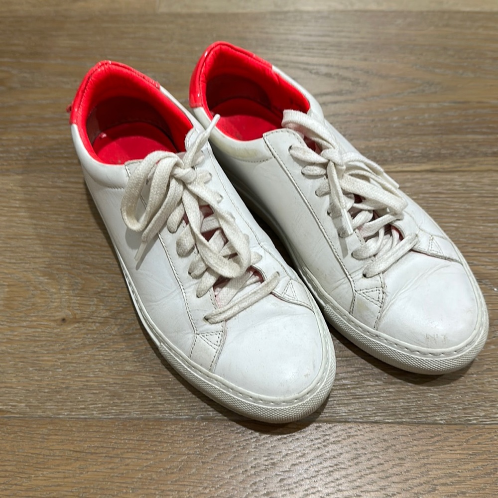 Givenchy Paris Low Sneakers